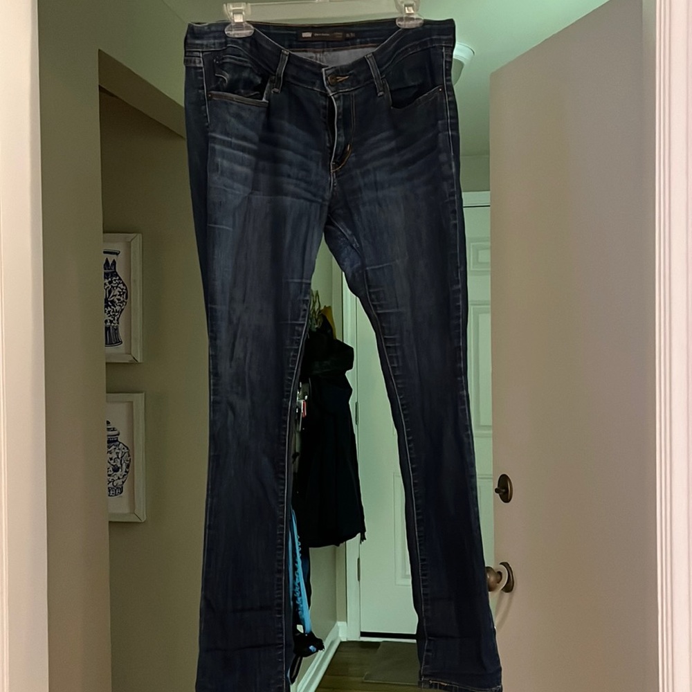 Levi’s midrise skinny